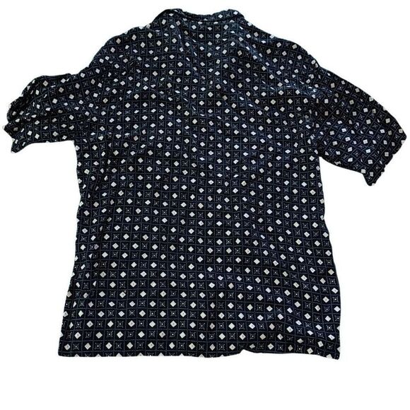 Pierre Cardin Other - Pierre Cardin men’s button down shirt‎ size large